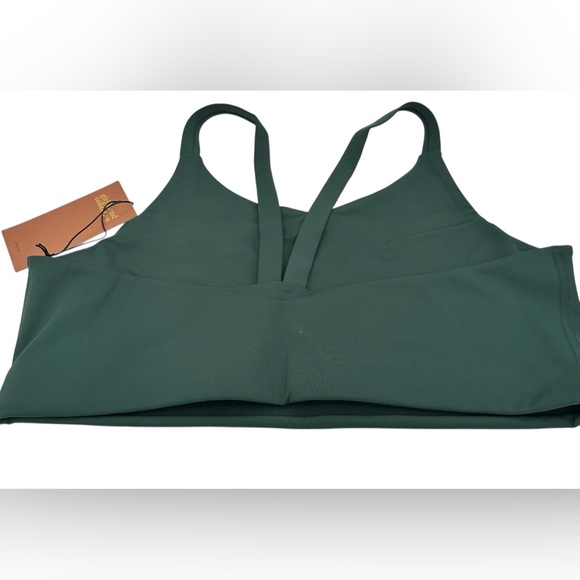 Girlfriend Collective| LouV-Back Bra- Moss Green - Picture 5 of 6